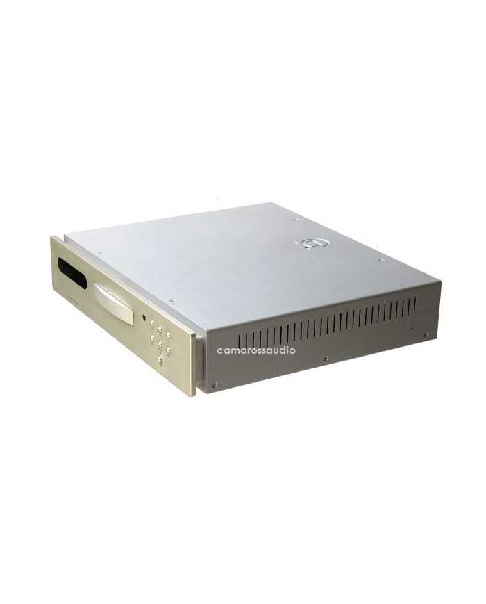 Primare D30.2 CD player gümüş renkli, modern tasarımlı, yüksek kaliteli ses cihazı.