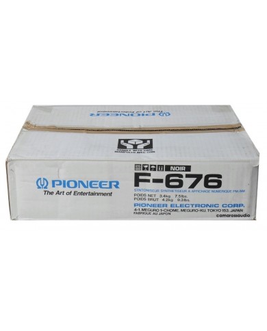 Pioneer F-676 Digital Synthesizer Tuner 