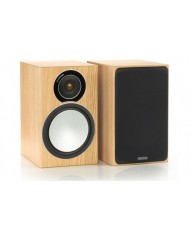 Monitor Audio Silver 2 meşe raf tipi hoparlörler, siyah ön ızgara