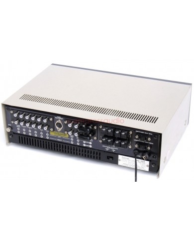 Sansui AU-555 Solid State Stereo Control Amplifier