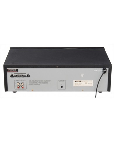 Teac V-7000 Cassette Deck ( 3 Head - 4 Motor ) Teac V-7000 Cassette Deck ( 3 Head - 4 Motor )