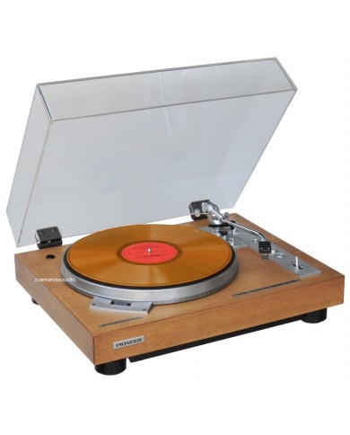 Pioneer PL-550 Quartz PLL Direct-Drive Turntable ( Pickering V-15/AT-2 cartridge )