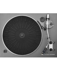 Akai AP-100C Auto-Return Belt-Drive Turntable Akai AP-100C Auto-Return Belt-Drive Turntable