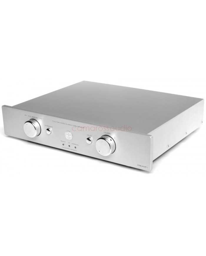 Accustic Arts System gümüş renkli, tam dengeli A Sınıfı Preamp 1 ses cihazı.