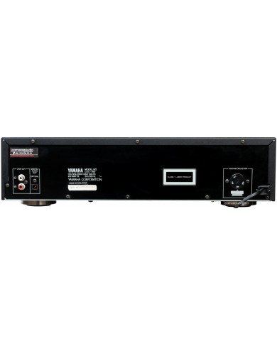 Yamaha CDC-765  CD changer Yamaha CDC-765  CD changer