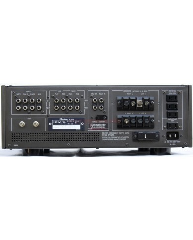 Accuphase E303 Accuphase E303