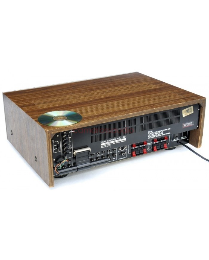 Akai AS-1070 Solid State FM/AM/MPX Stereo Receiver