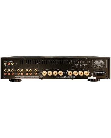 Rotel RA-1520 Rear Rotel RA-1520 Rear