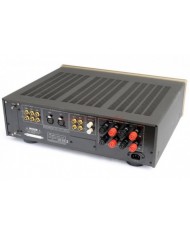 Accuphase E-213 Amplifier DP-55 CD Player