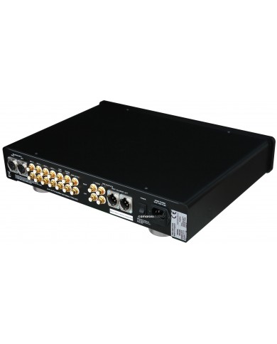 Sugden Masterclass SPA-4  Sugden Masterclass SPA-4