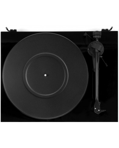 Pro-Ject Debut Carbon DC Pro-Ject Debut Carbon DC