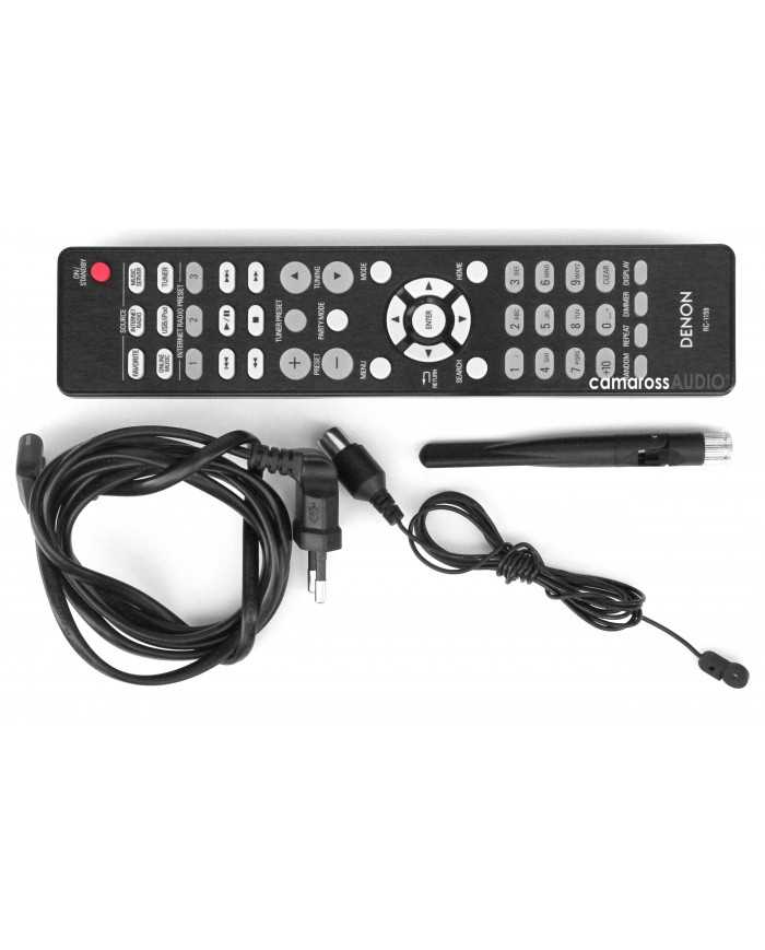 Denon DNP-720AE Network Audio Player uzaktan kumanda, anten ve kablo seti.
