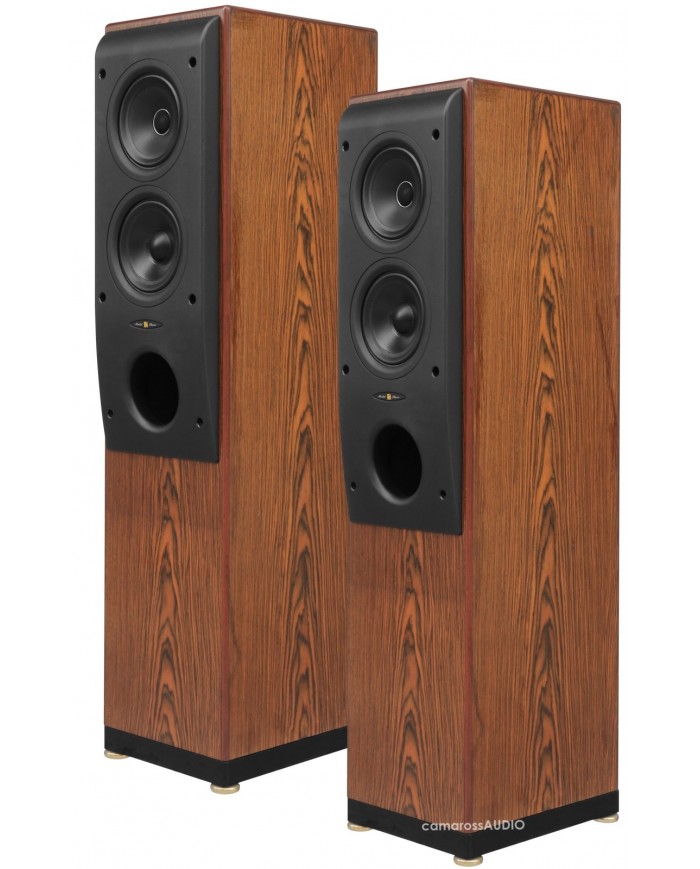 Kef Reference Model Three kule tipi hoparlörler, ahşap kaplama, siyah ön panel.