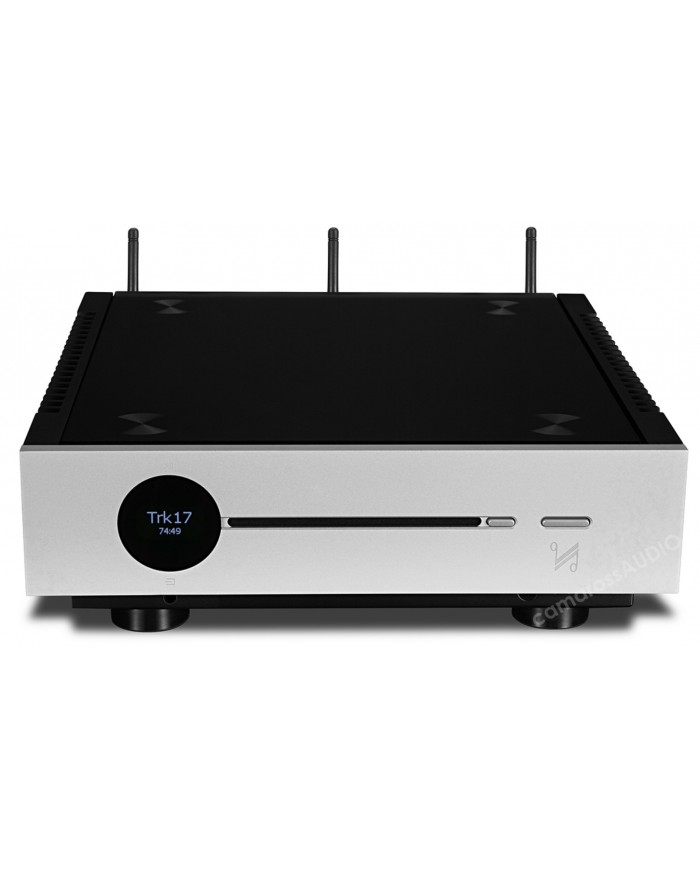 Quad Artera Solus Play Hi-Fi müzik sisteminin gümüş ön yüzü ve siyah üst kısmı.