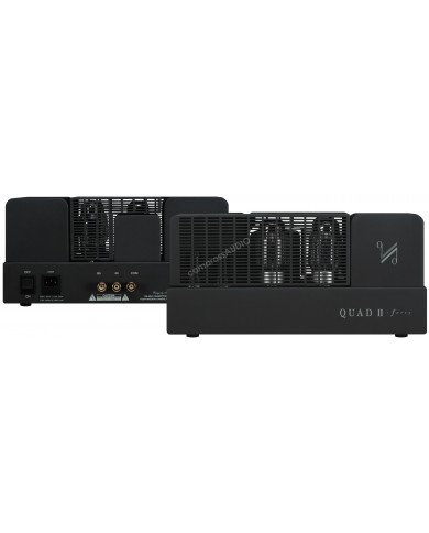 Siyah Quad II Forty lambalı amfi, tüplü ses yükseltici görünümü.