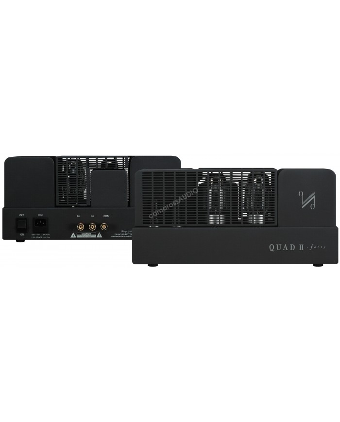 Siyah Quad II Forty lambalı amfi, tüplü ses yükseltici görünümü.