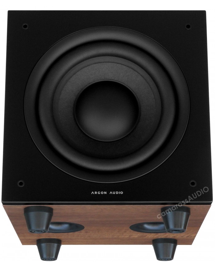 Argon Audio Malmö SUB 8 subwoofer, siyah ön panel ve ahşap gövde.