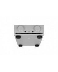 Mission 778X gümüş renkli stereo entegre amplifikatör ön panel detayı.