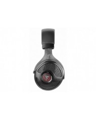Focal Utopia 2022 siyah kulaklık, karbon fiber detaylı, açık arka tasarımlı.