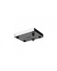 Matrix Audio Element P2 beyaz, ayrılmış ayakları ve havalandırmalı şasisiyle.