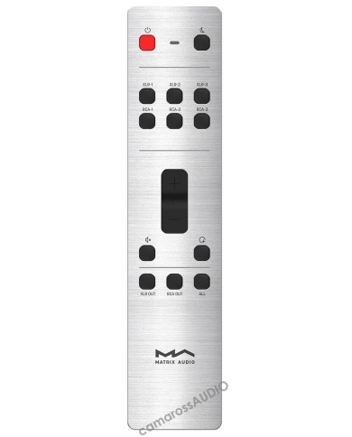 Matrix Audio RM4C gümüş renkli uzaktan kumanda, XLR ve RCA giriş/çıkışları.