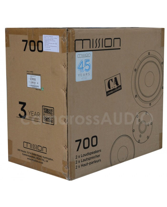 Mission 700 hoparlör kutusu, 3 yıl garanti ve 45. yıl logosu.