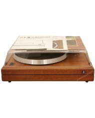 THE ACOUSTIC RESEARCH TURNTABLE
