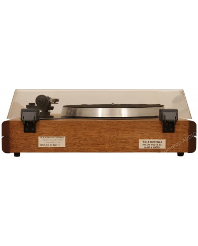 THE ACOUSTIC RESEARCH TURNTABLE