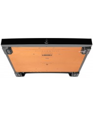 Devialet Expert 250 Pro amfi alt yüzü, turuncu taban ve siyah ayaklar.