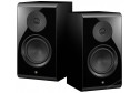 Yamaha NS-800A parlak siyah raf tipi hoparlör çifti.