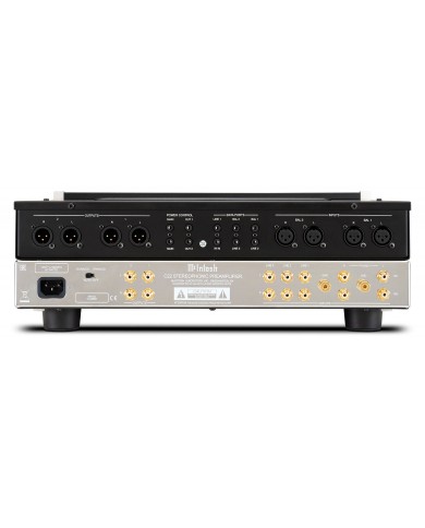 McIntosh C22 MKV Preamplifikatör arka panel, XLR ve RCA bağlantıları.