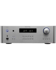 Rotel RA-1570 Entegre Amplifikatör Gümüş Renk Ön Panel Detayı