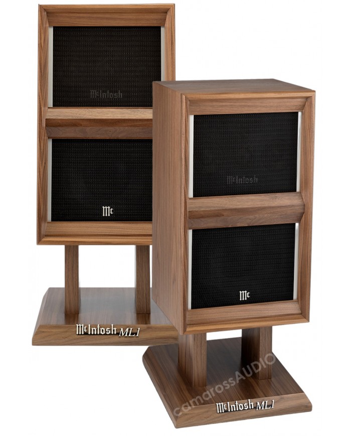 McIntosh ML1 Mk II ahşap kabinli vintage hoparlörler, siyah ızgaralı.