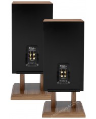 McIntosh ML1 Mk II hoparlör arkası, ahşap standlı, altın terminalli.