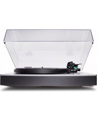 Cambridge Audio Alva ST pikap, siyah plaka ve şeffaf kapaklı.