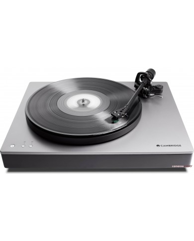 Cambridge Audio Alva ST pikap, gümüş renkli, plak çalar, hi-fi ses sistemi.
