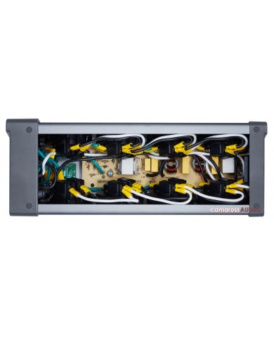 OEHLBACH Powersocket 908 iç bileşenler, kablolar ve devre kartı detayları