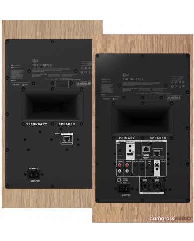 Klipsch The Nines II hoparlör arkası bağlantı portları, ahşap kaplama.
