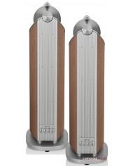 Bowers & Wilkins 803 D4 ahşap kaplama hoparlör arkası detay görüntü.