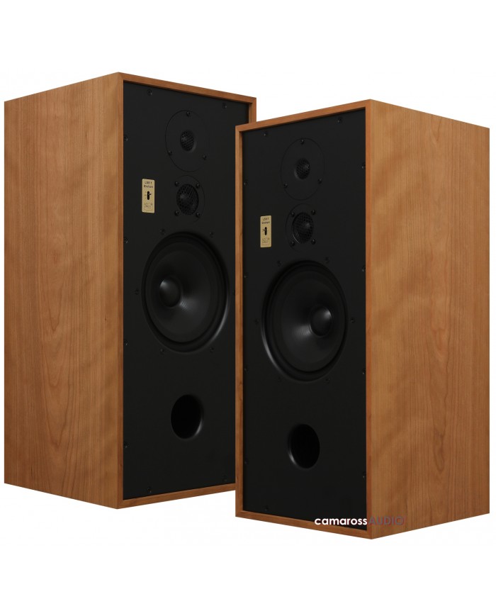 Graham Audio LS8/1 hoparlör, ahşap kaplama ve siyah ön panel.