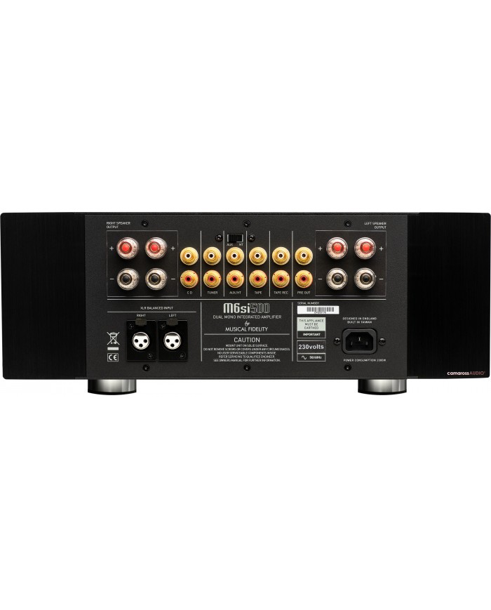 Musical Fidelity M6si500 amfi arka bağlantı, XLR ve RCA girişleri.