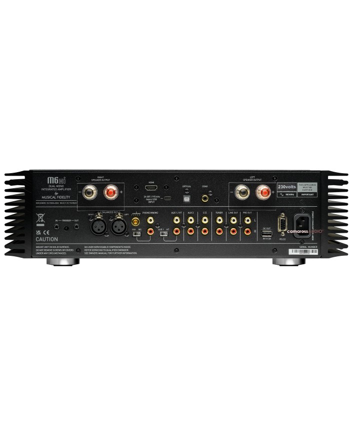 Musical Fidelity M6xi Dual Mono Amfi arka panel: XLR, HDMI, USB girişleri.