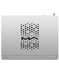 Matrix Audio NT-1 Gümüş Dijital Ses Aktarıcı, havalandırmalı tasarım.