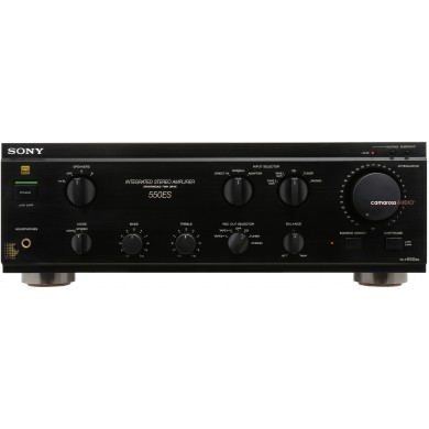 Siyah Sony TA-F550ES Entegre Stereo Amfi ön paneli.