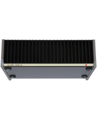 QUAD 405-2 güç amplifikatörü, siyah pasif soğutucu, krem ön panel, kırmızı LED gösterge.