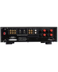 Accuphase E-213 Entegre Amplifikatör Arka Panel: RCA, XLR, Hoparlör Girişleri, AC IN