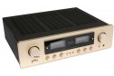Accuphase E-213 Entegre Amfi, altın rengi, ses seviyesi göstergeli, kompakt ve şık tasarım.