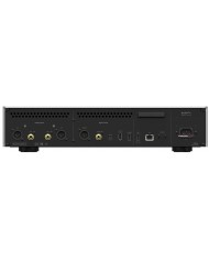 Matrix Audio MS-1c arka panel: XLR, RCA, koaksiyel, optik, USB, LAN, tetik çıkışları.