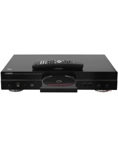 Yamaha CDX-497 CD-MP3 çalar, siyah, uzaktan kumandalı, disk tepsisi açık.