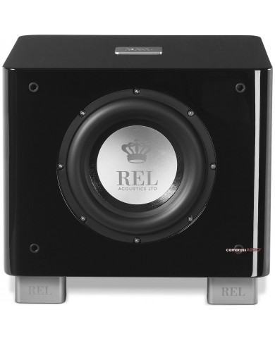 Parlak siyah REL T7x aktif subwoofer, önünde gümüş logolu hoparlör.